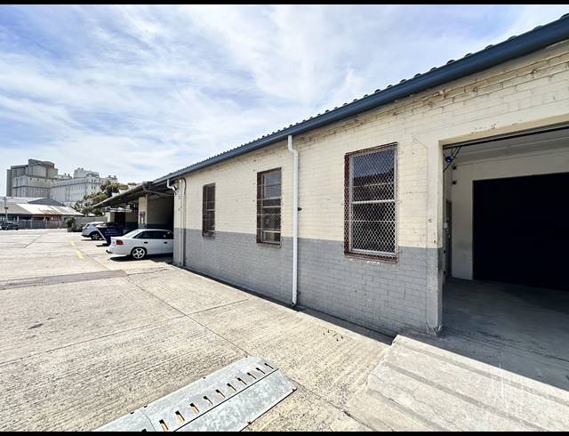362M² WAREHOUSE TO LET IN OBSERVATORY